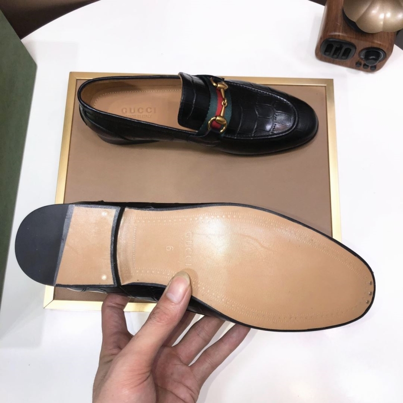 Gucci Leather Shoes